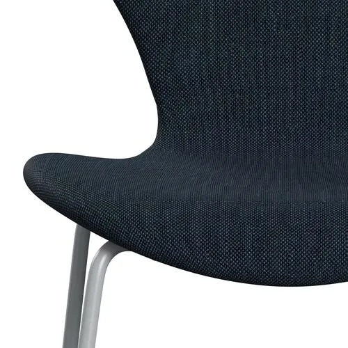 Fritz Hansen Series 7™ Chair Full Upholstery, Silver Grey/Sunniva 2 Black/Navy