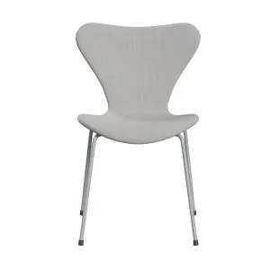 Fritz Hansen Series 7™ Chair Full Upholstery, Silver Grey/Sunniva 2 Natural/Light Grey