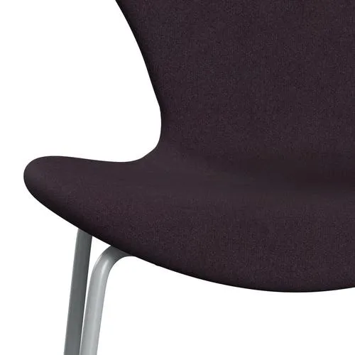 Fritz Hansen Series 7™ Chair Full Upholstery, Silver Grey/Tonus Aubergine