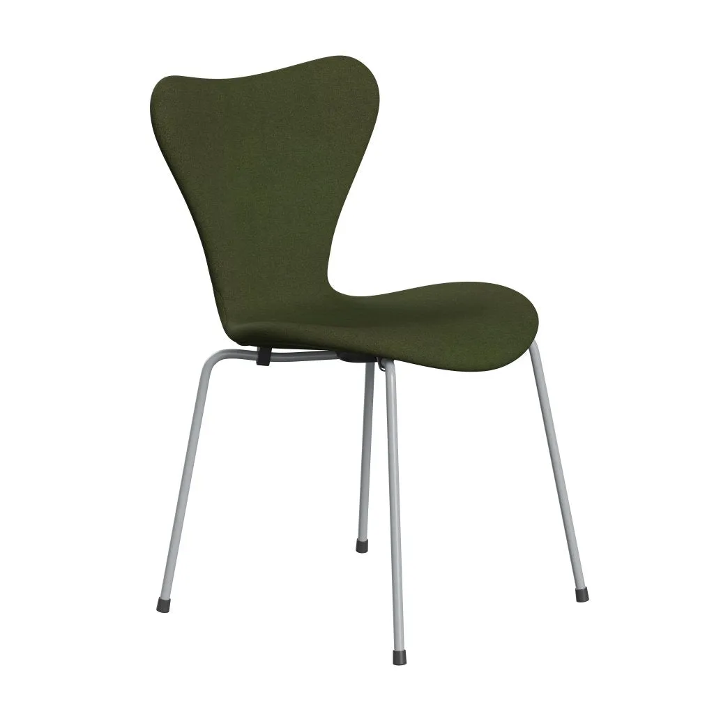 Fritz Hansen Series 7™ Chair Full Upholstery, Silver Grey/Tonus Military Green