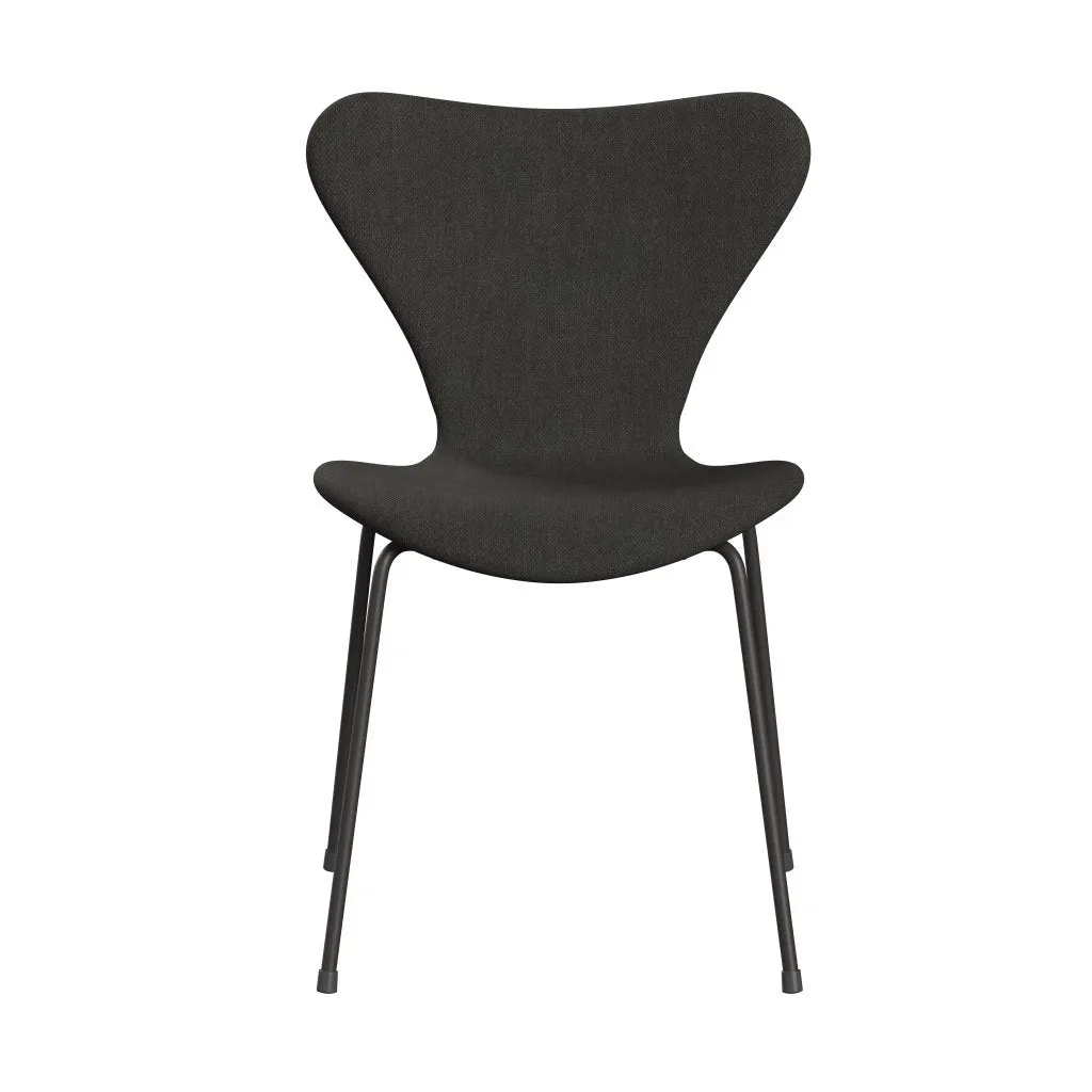 Fritz Hansen Series 7™ Chair Full Upholstery, Warm Graphite/Fiord Black/Brown