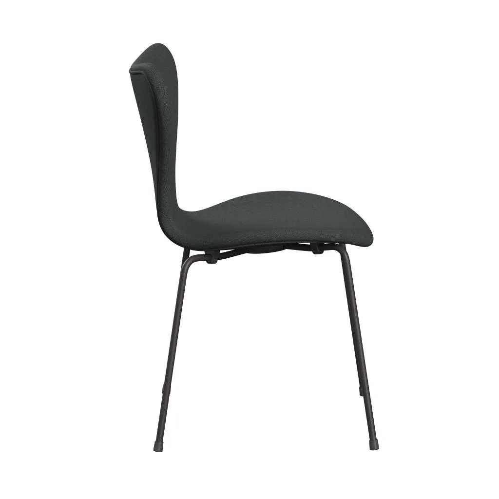 Fritz Hansen Series 7™ Chair Full Upholstery, Warm Graphite/Fiord Medium Grey/Dark Grey