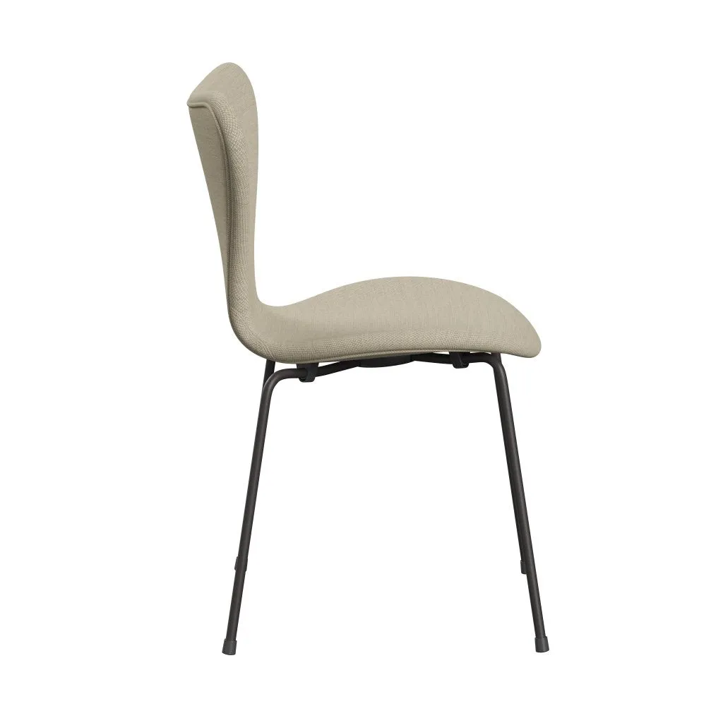 Fritz Hansen Series 7™ Chair Full Upholstery, Warm Graphite/Fiord Natural Sand