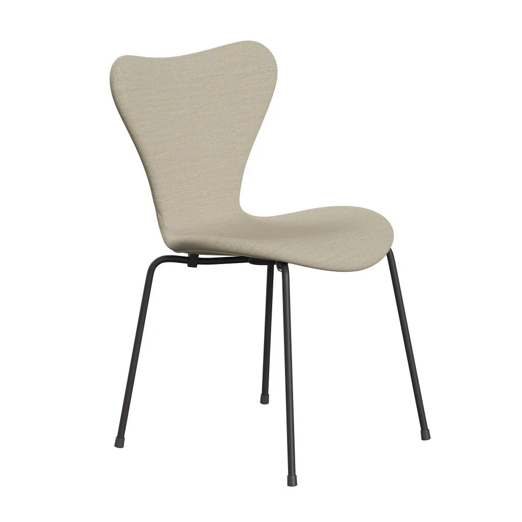 Fritz Hansen Series 7™ Chair Full Upholstery, Warm Graphite/Fiord Natural Sand