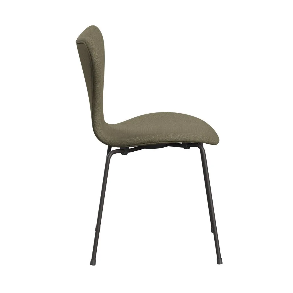 Fritz Hansen Series 7™ Chair Full Upholstery, Warm Graphite/Fiord Olive Green/Stone