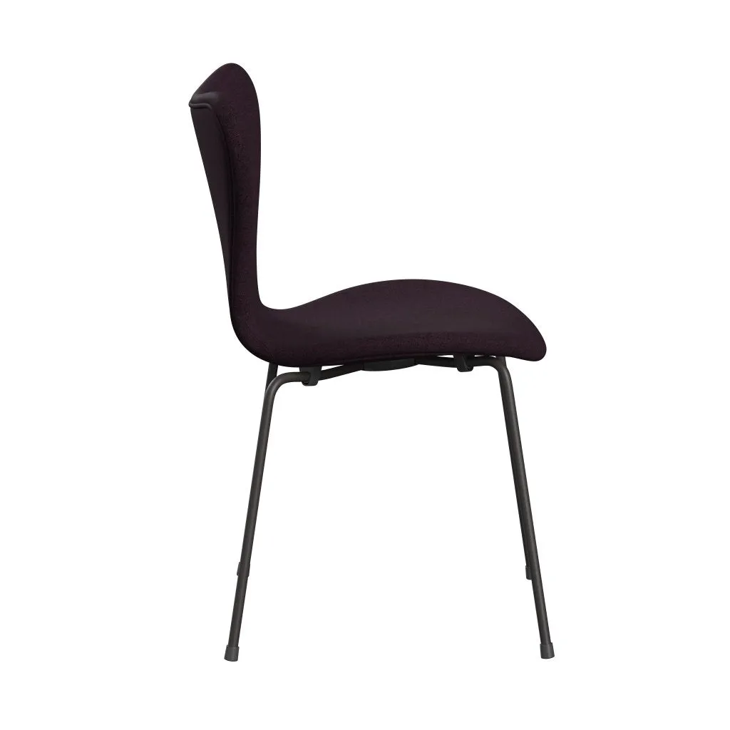 Fritz Hansen Series 7™ Chair Full Upholstery, Warm Graphite/Remix Aubergine (Rem692)