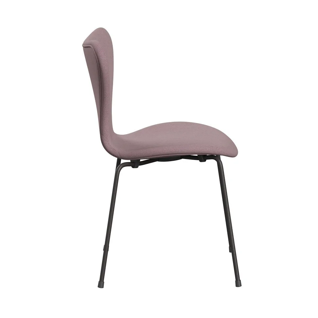 Fritz Hansen Series 7™ Chair Full Upholstery, Warm Graphite/Remix Pale Aubergine