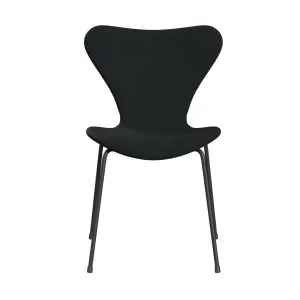 Fritz Hansen Series 7™ Chair Full Upholstery, Warm Graphite/Sunniva 2 Black/Dark Grey