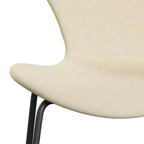 Fritz Hansen Series 7™ Chair Full Upholstery, Warm Graphite/Tonus Wool White