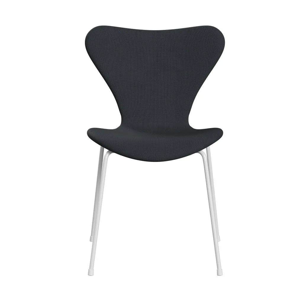 Fritz Hansen Series 7™ Chair Full Upholstery, White/Fame Grey (F60003)