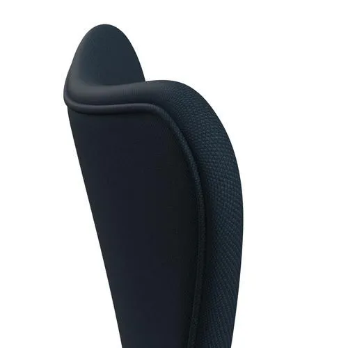 Fritz Hansen Series 7™ Chair Full Upholstery, White/Steelcut Navy Blue