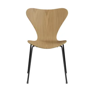 Fritz Hansen Series 7™ Chair Unupholstered, Black/Oak Veneer Natural