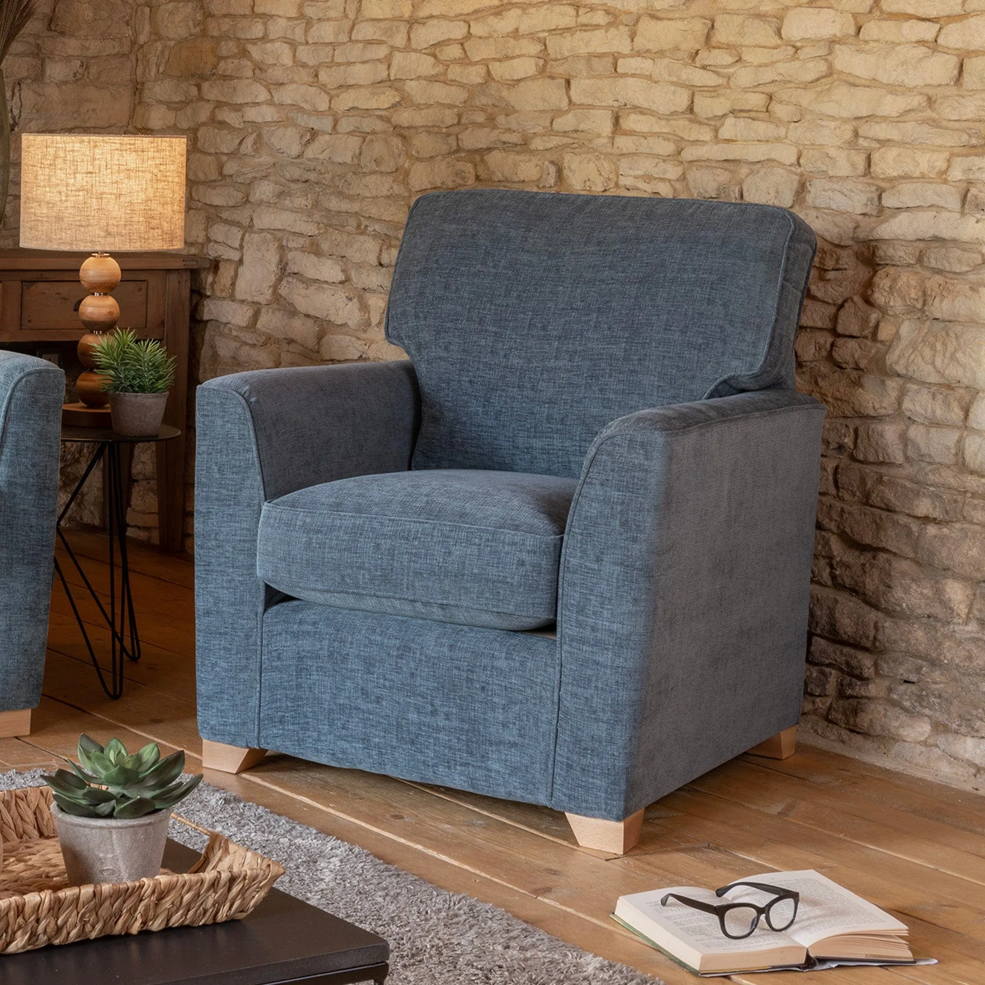 Georgia - Chair In Fabric