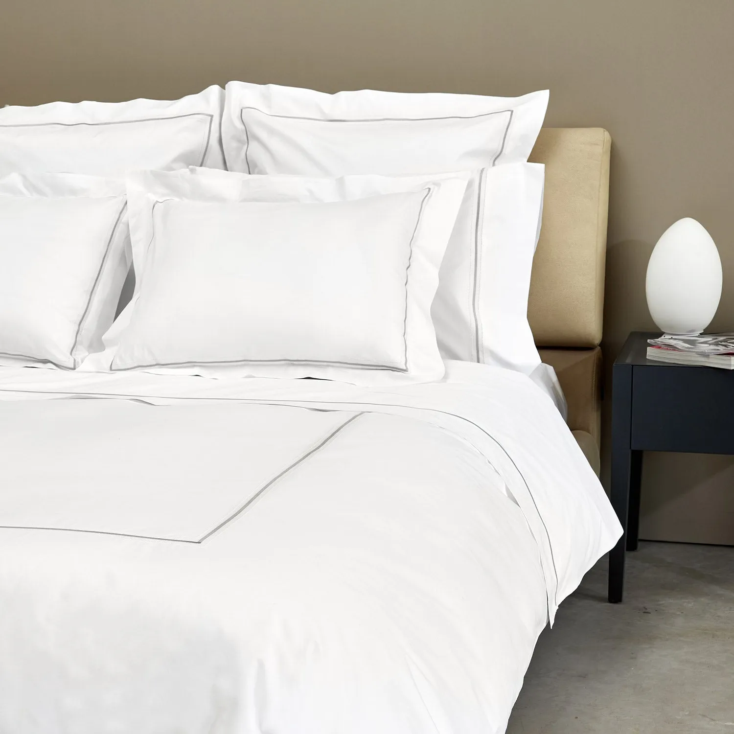 Gramercy Duvet & Shams, White/Wilton Blue