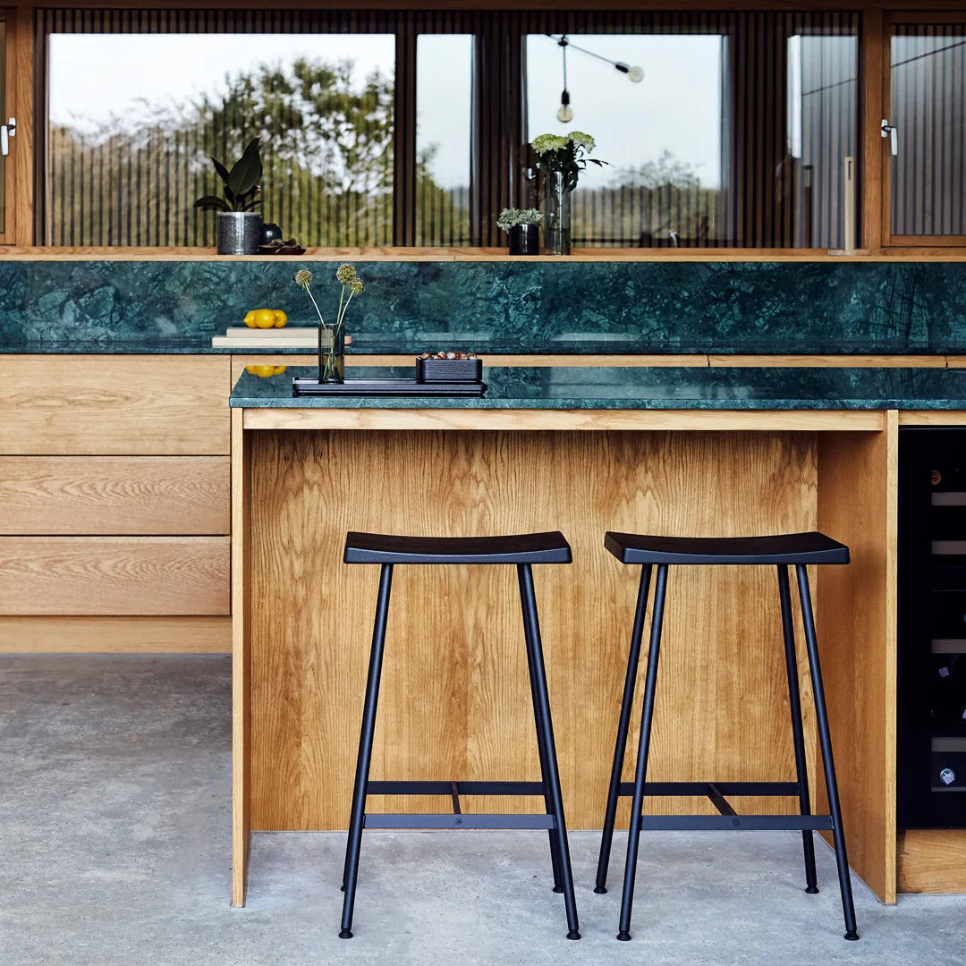 HC2 Counter Stool