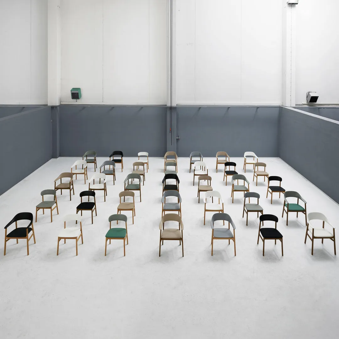 Herit Chair