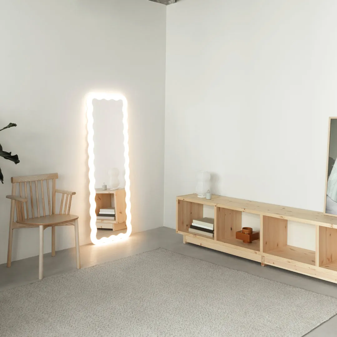 Illu Mirror