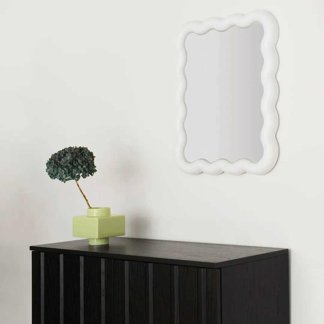Illu Mirror