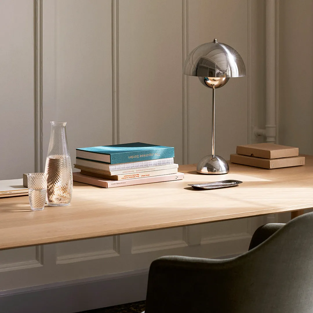 In Between SK5 Dining Table