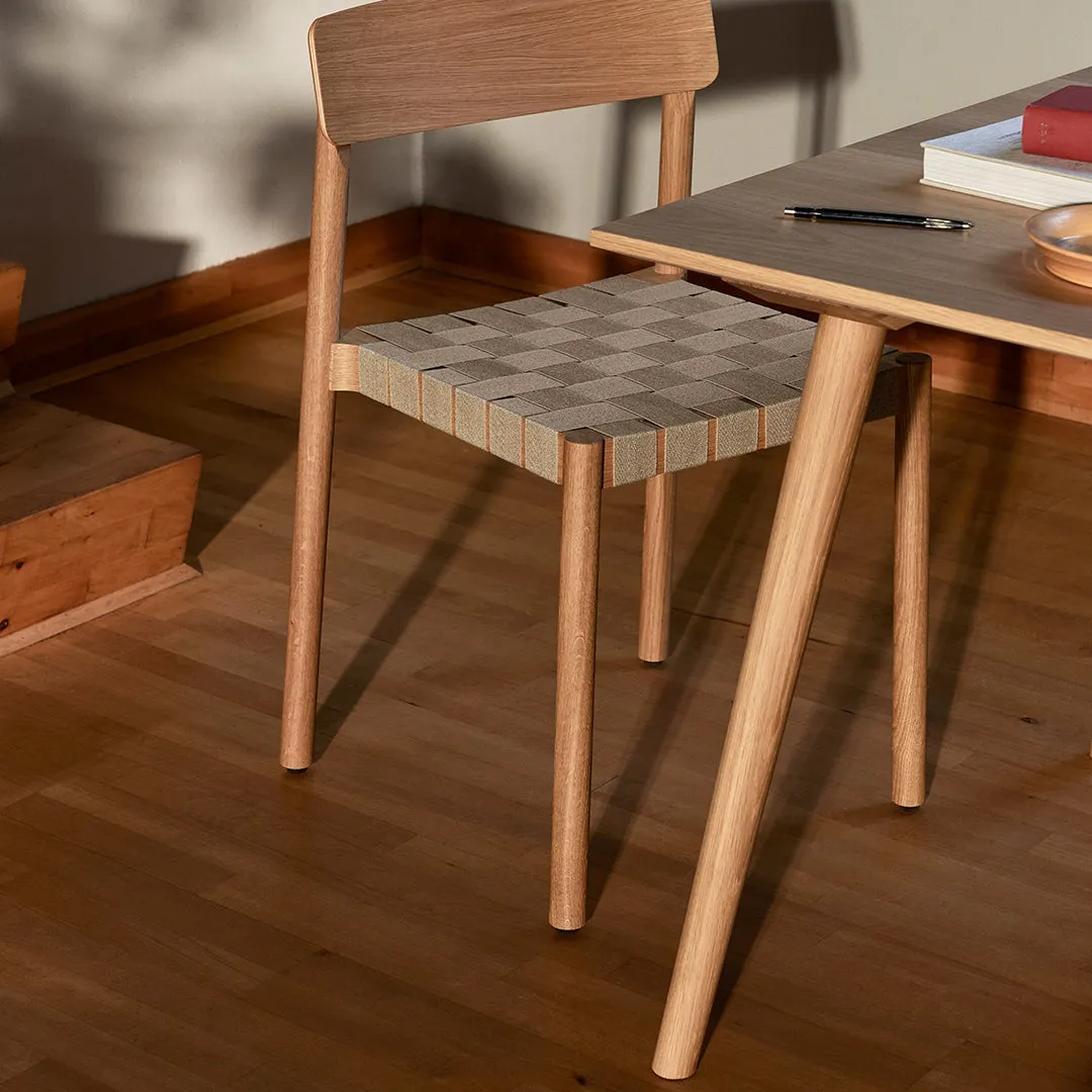 In Between SK5 Dining Table