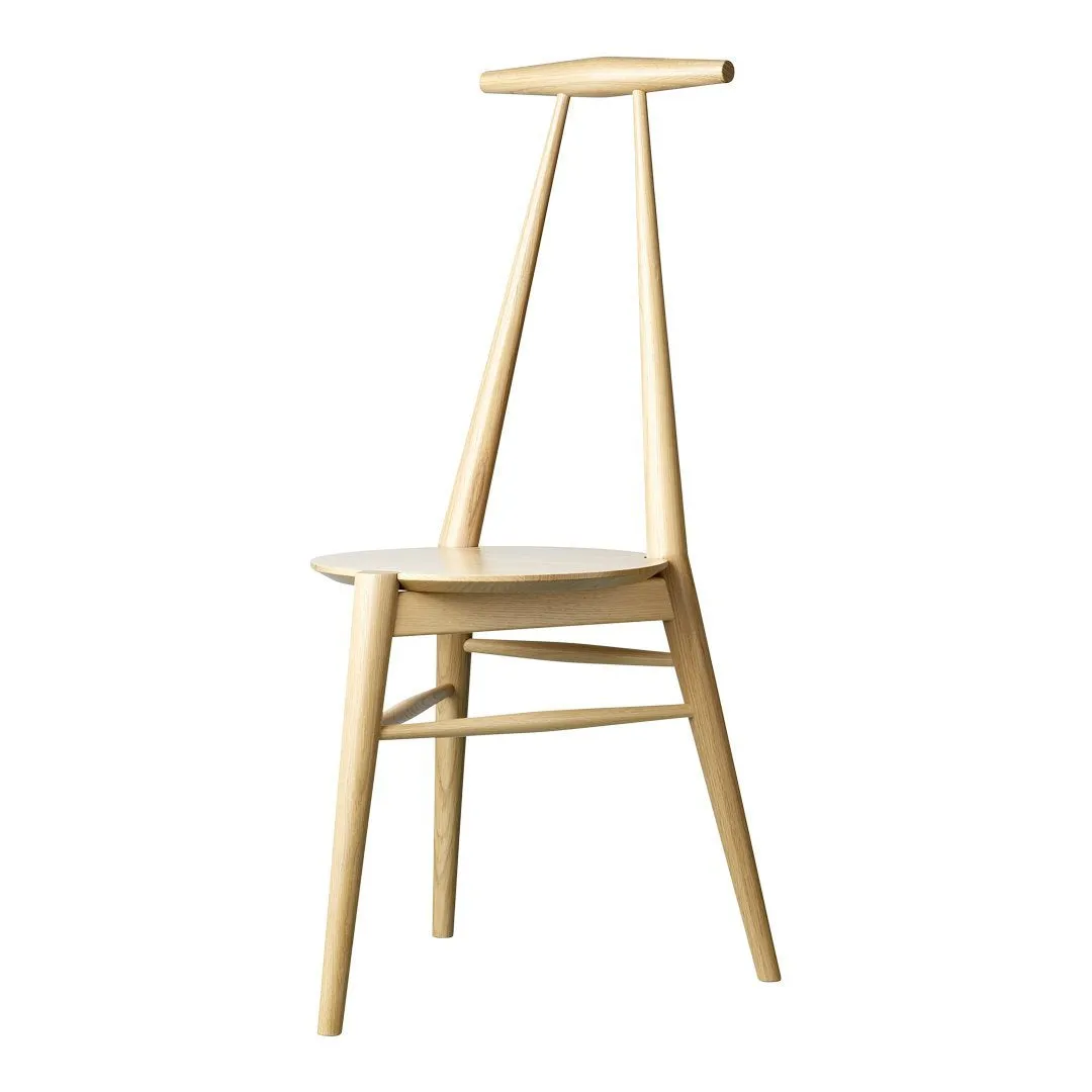 J157 Anker Chair