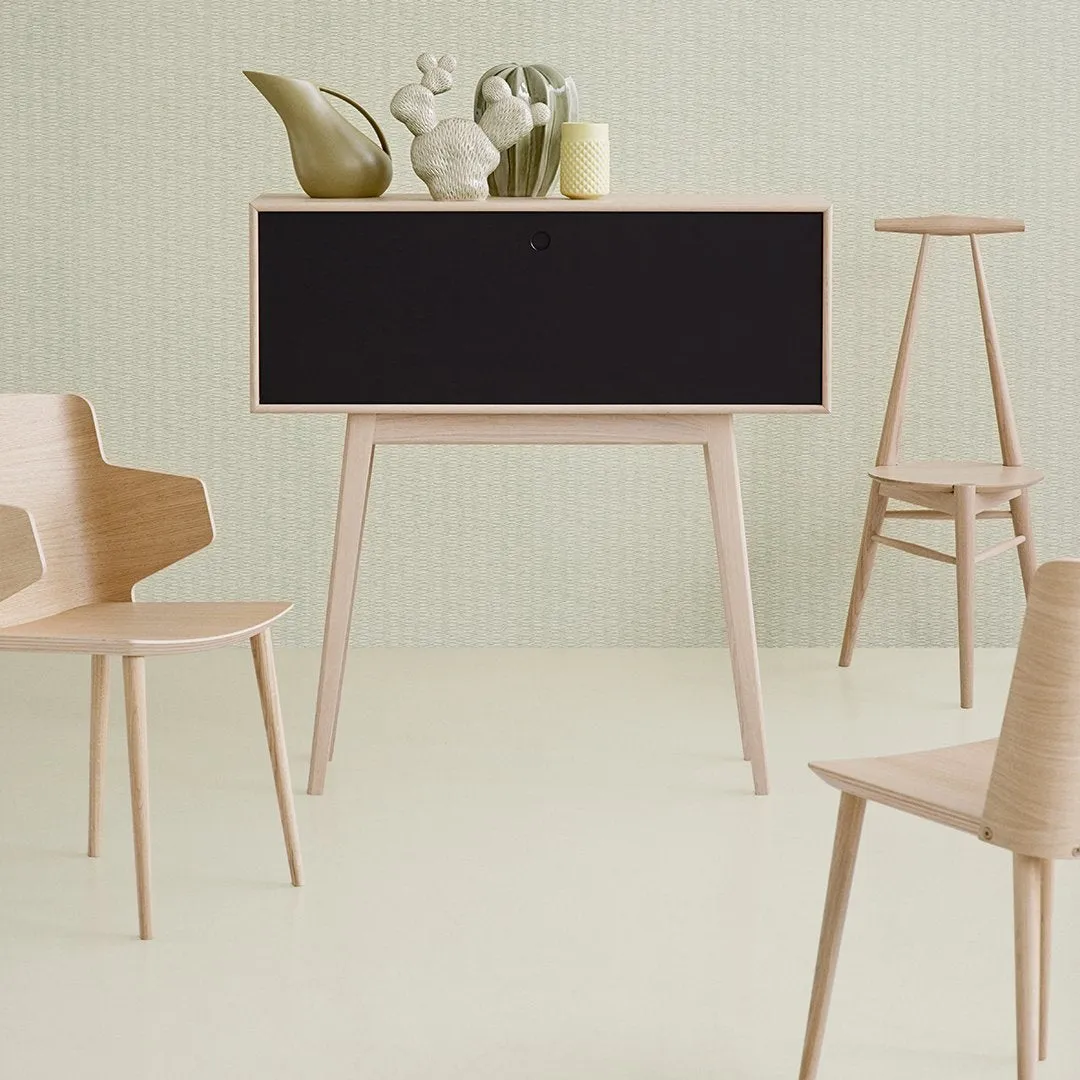 J157 Anker Chair