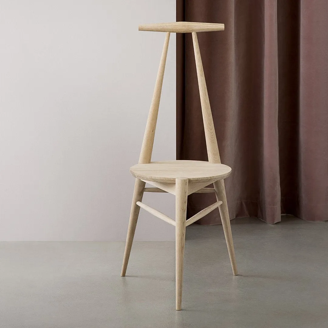 J157 Anker Chair