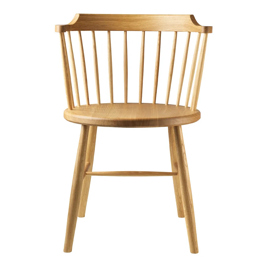J18 Armchair