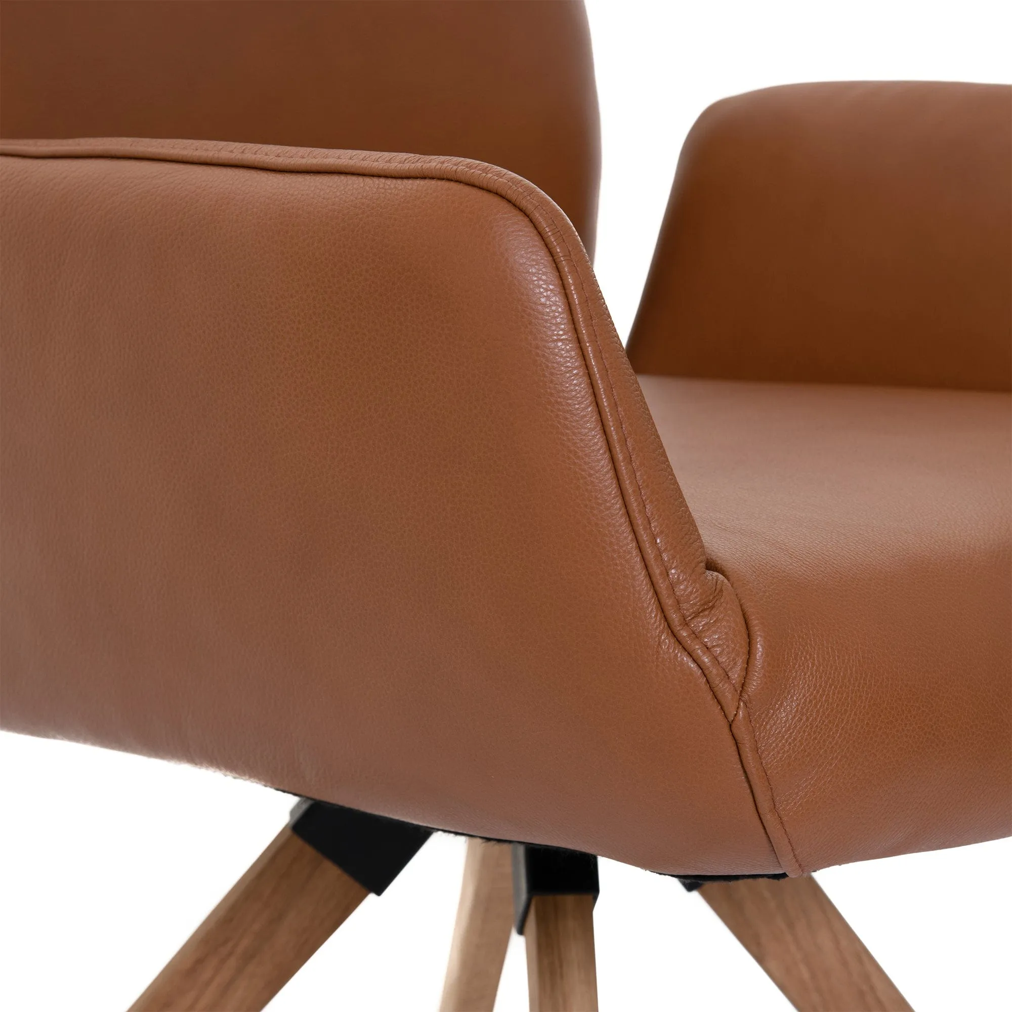Layla - Swivel Armchair In Leather