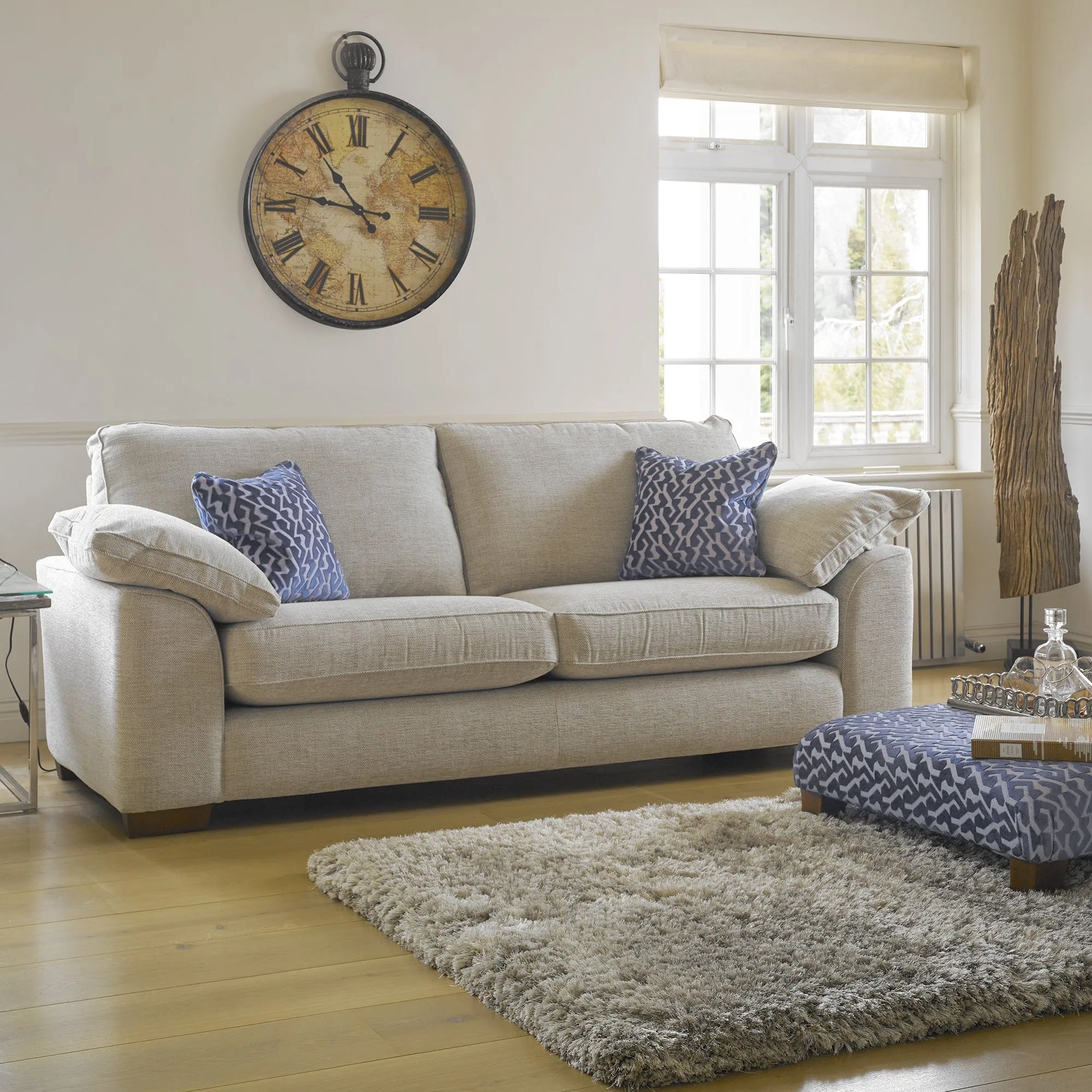 Lewis - Chair In Fabric