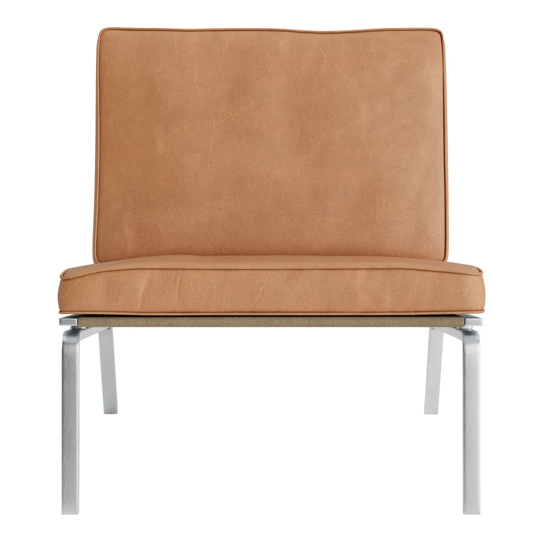 Man Lounge Chair