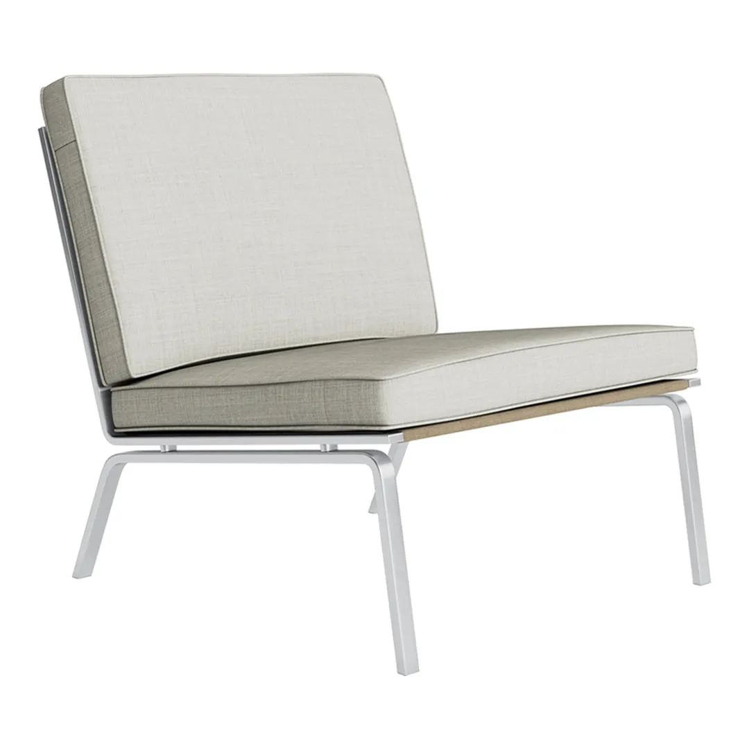 Man Lounge Chair