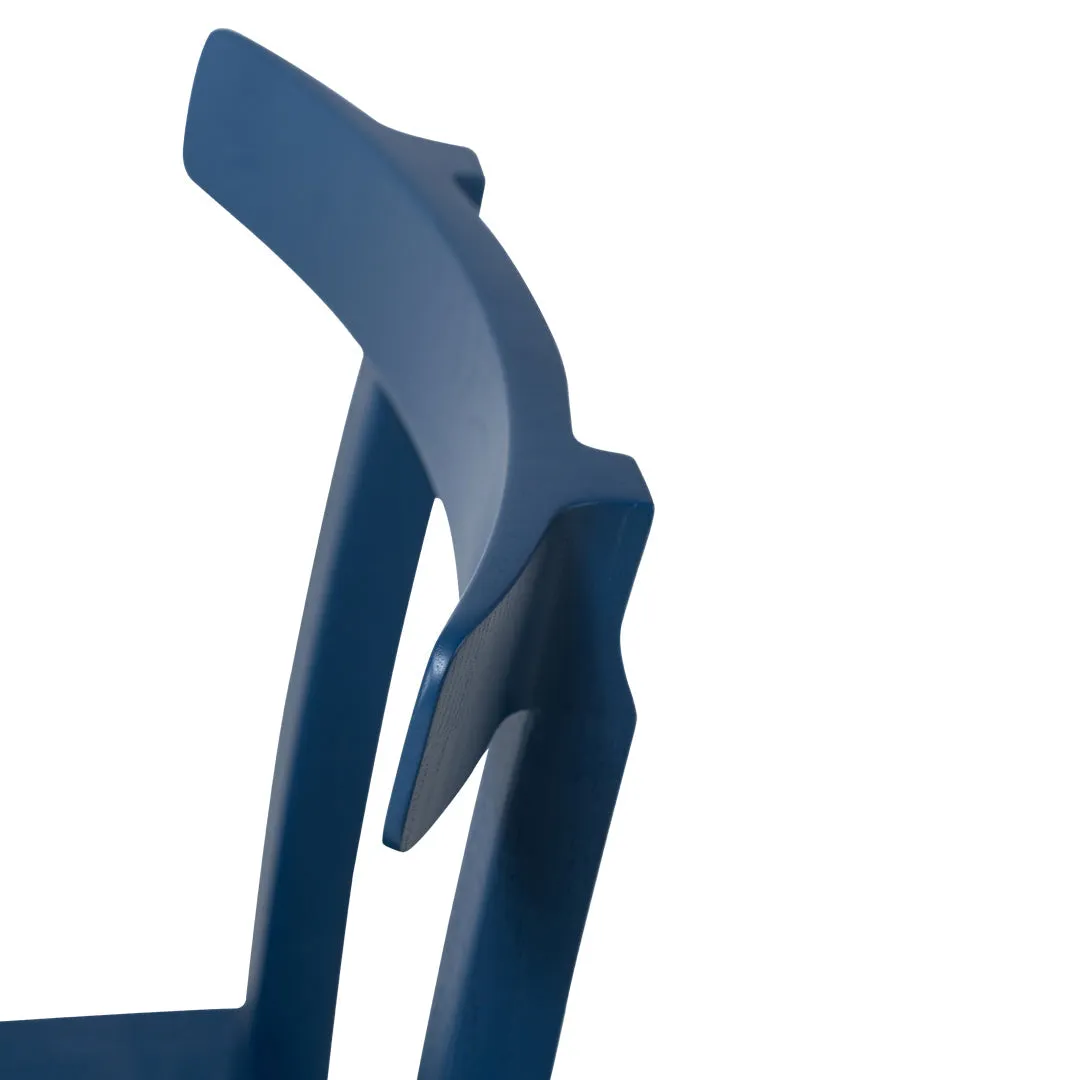 Nervosa Side Chair