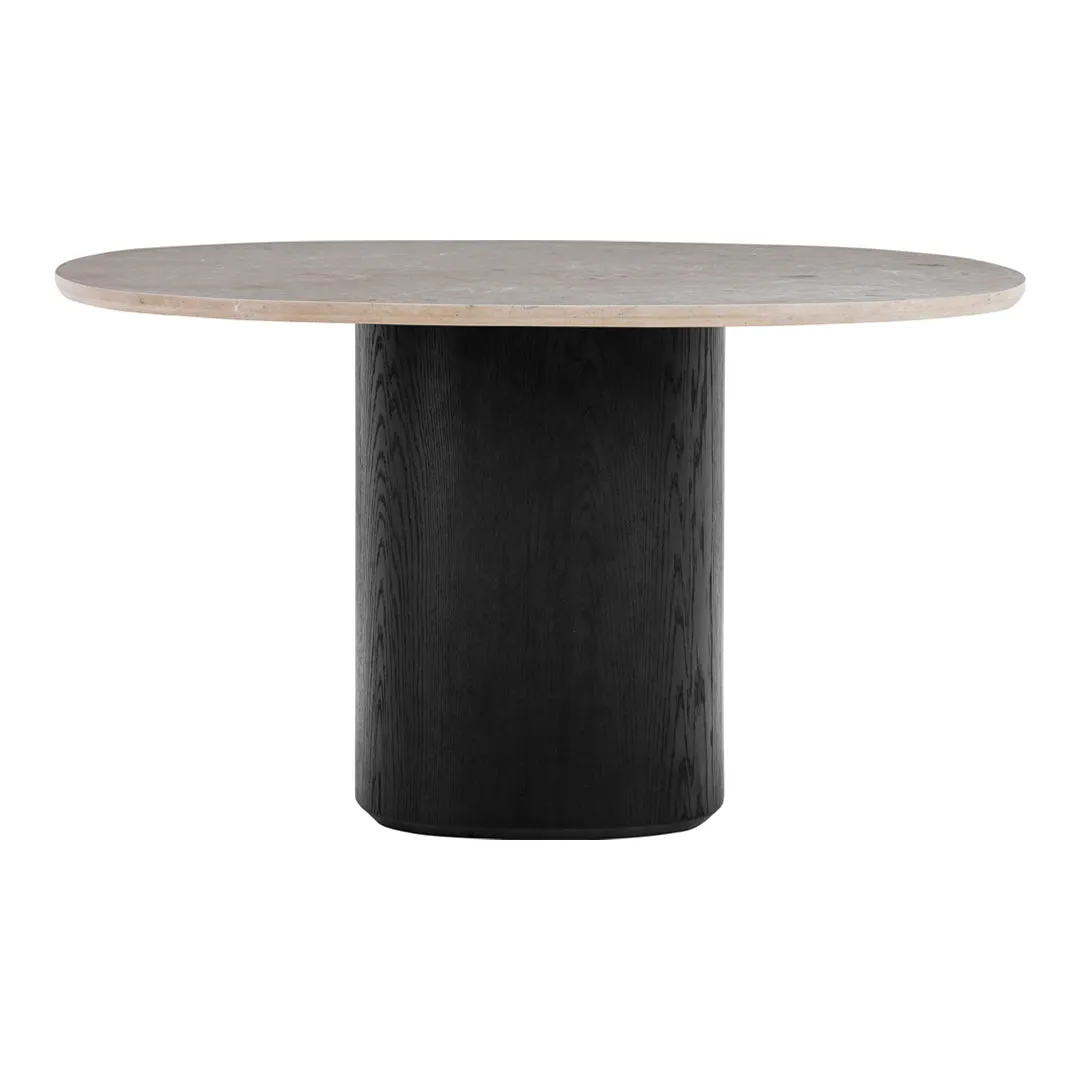 Ovata Dining Table
