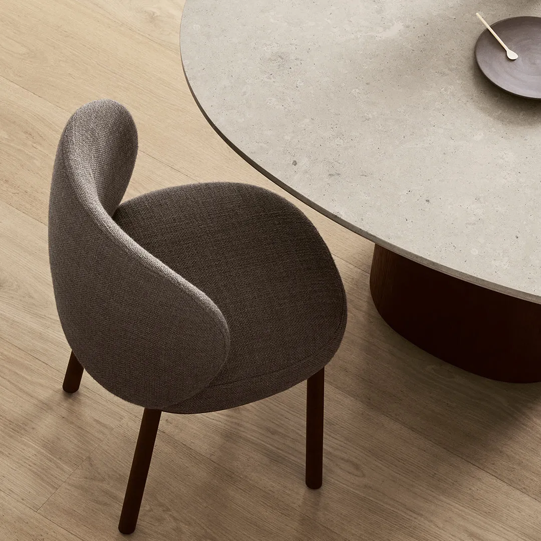Ovata Dining Table