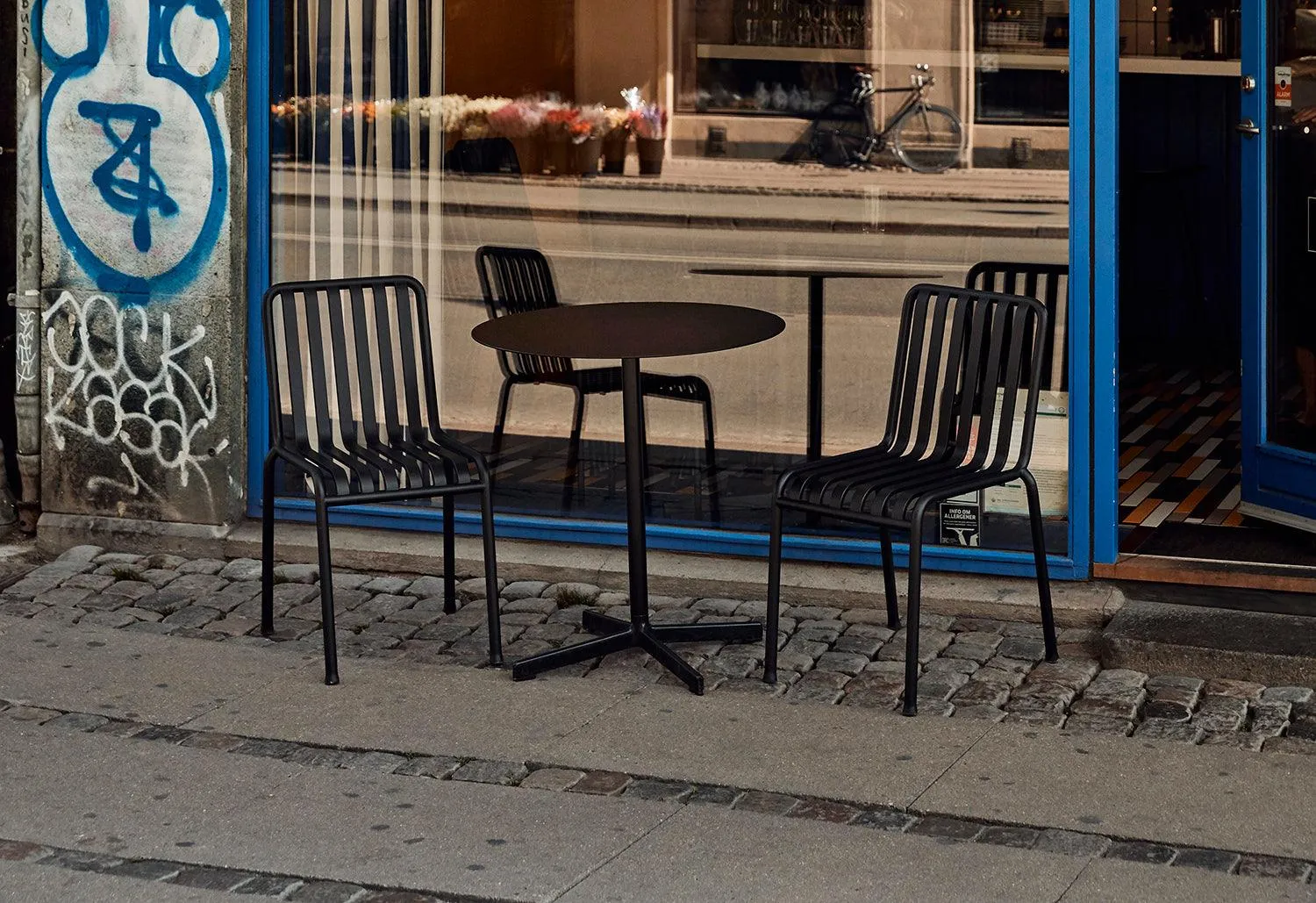 Palissade Chair