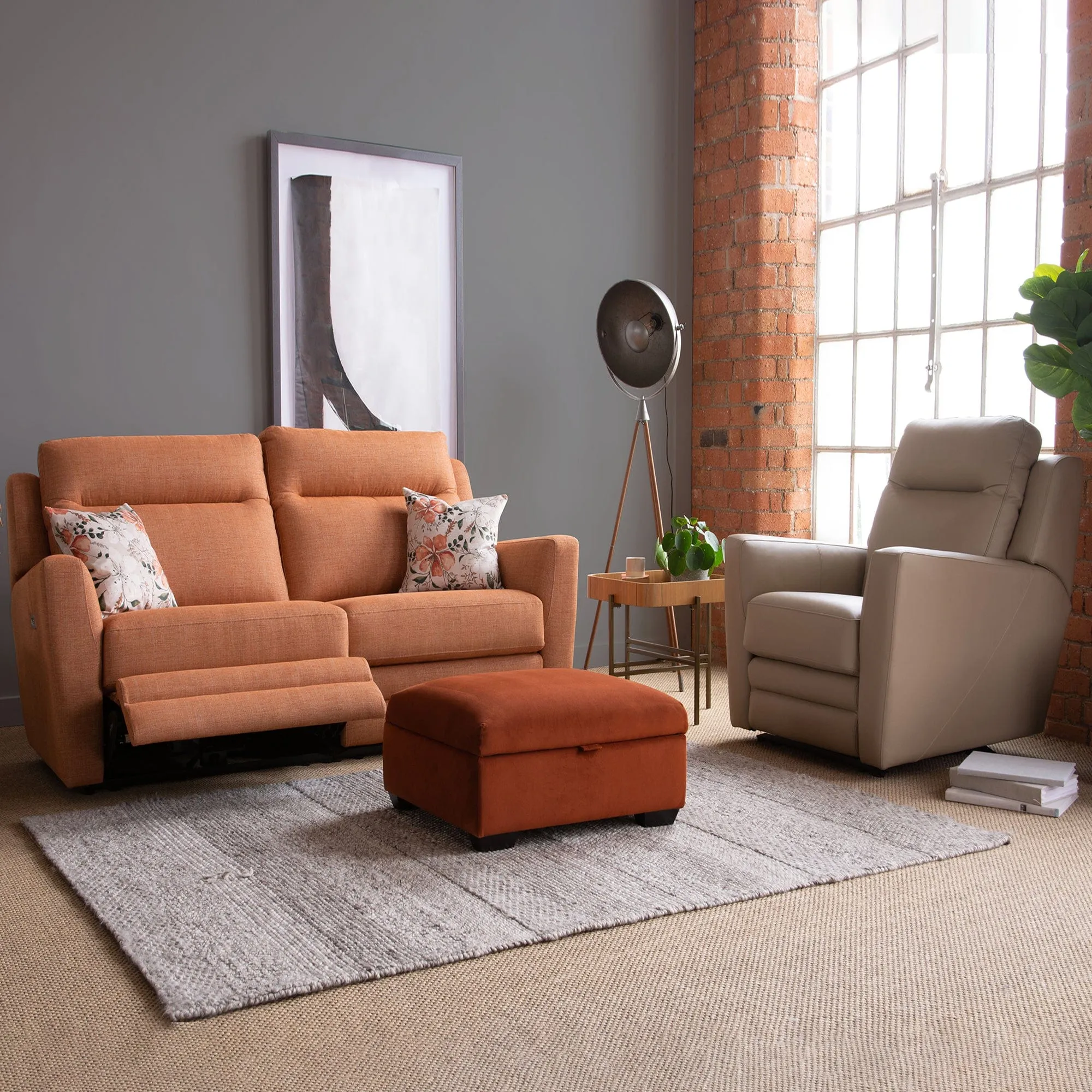 Parker Knoll Chicago - 2 Seat Power Recliner Sofa In Fabric