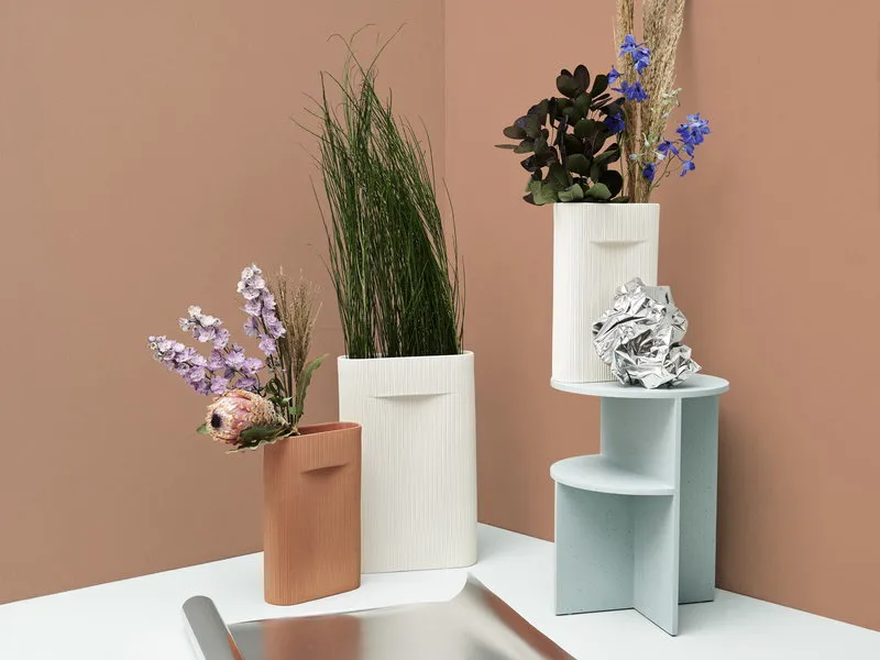 Ridge Vase Off-White, 6.5"
