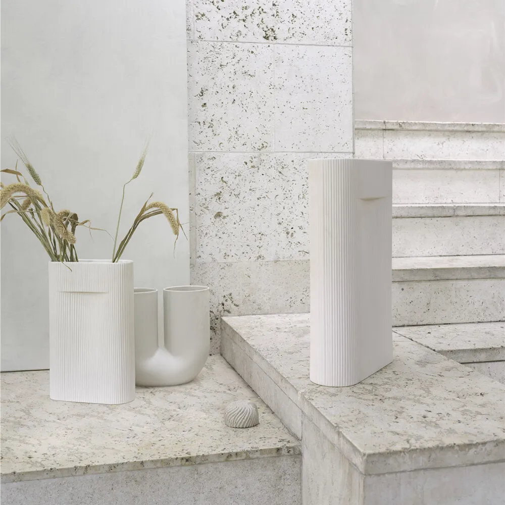 Ridge Vase Off-White, 6.5"