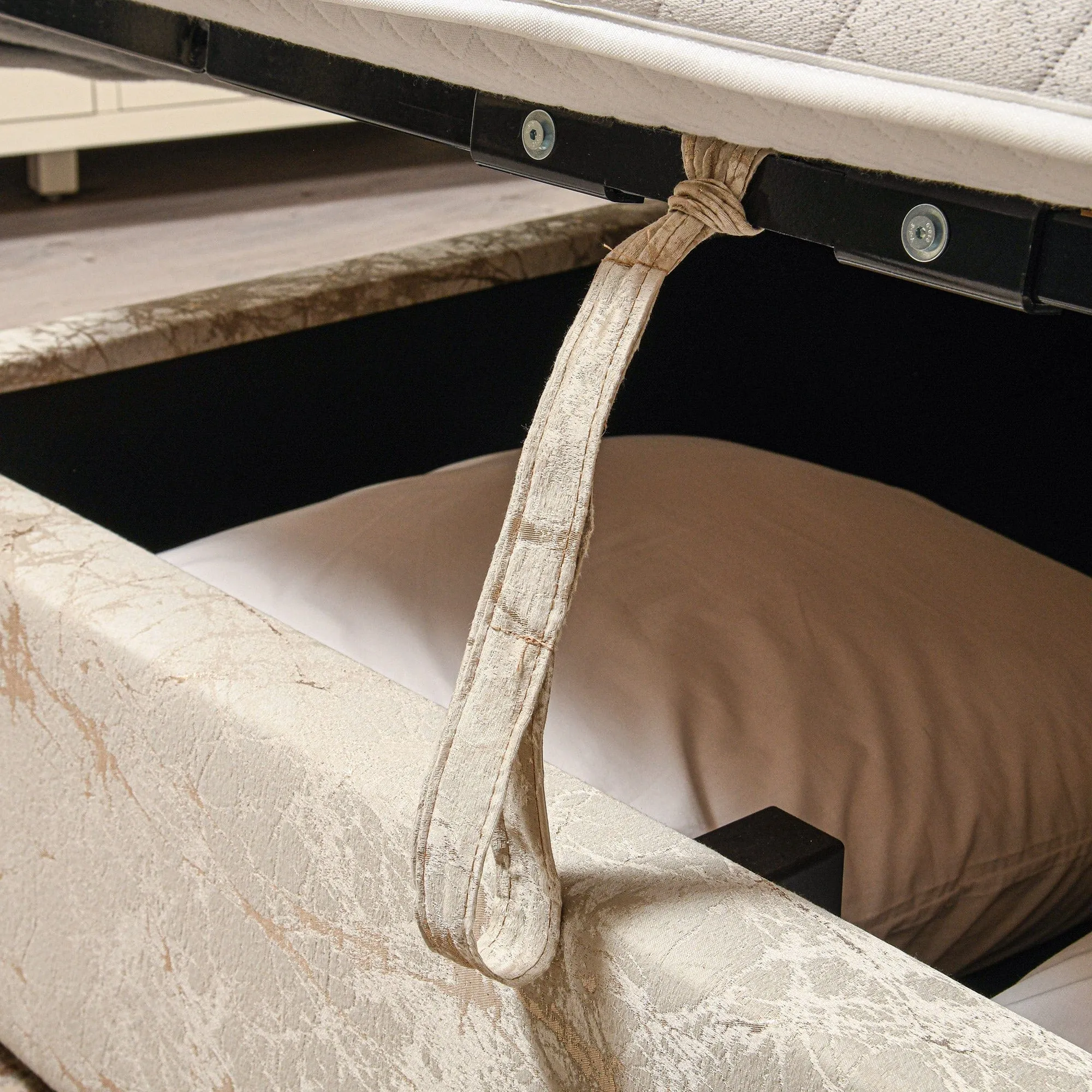 Romeo - Bed Frame Or Ottoman