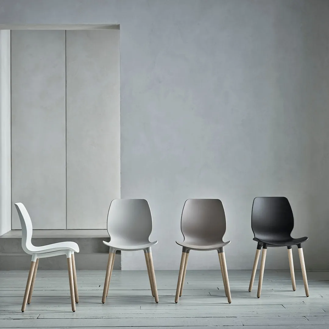 Seed Dining Armchair - Upholstered - Steel Base, Grey Lacquered