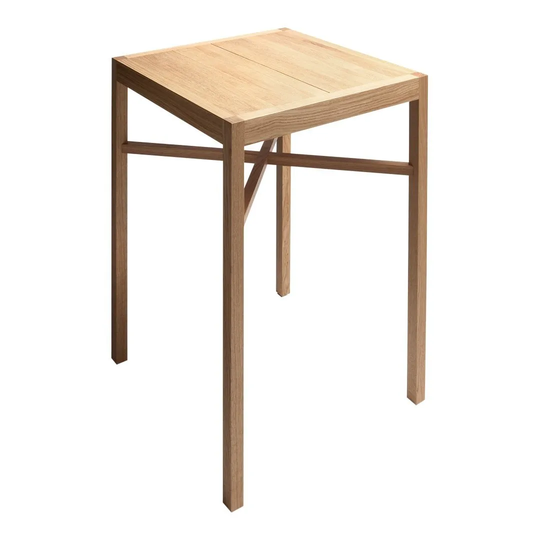 Seminar Bar Table