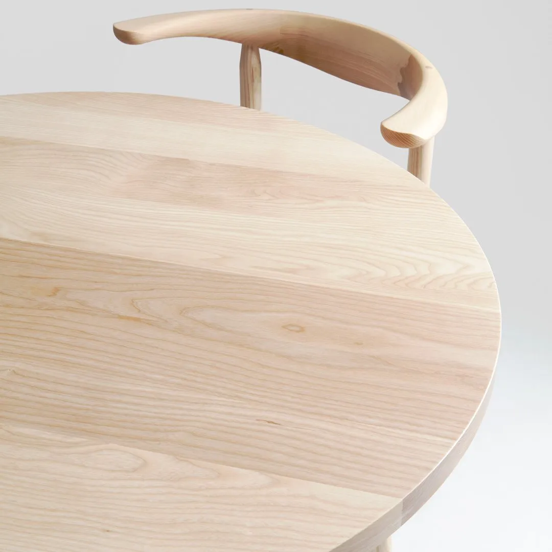 Skandi Round Cafe Table