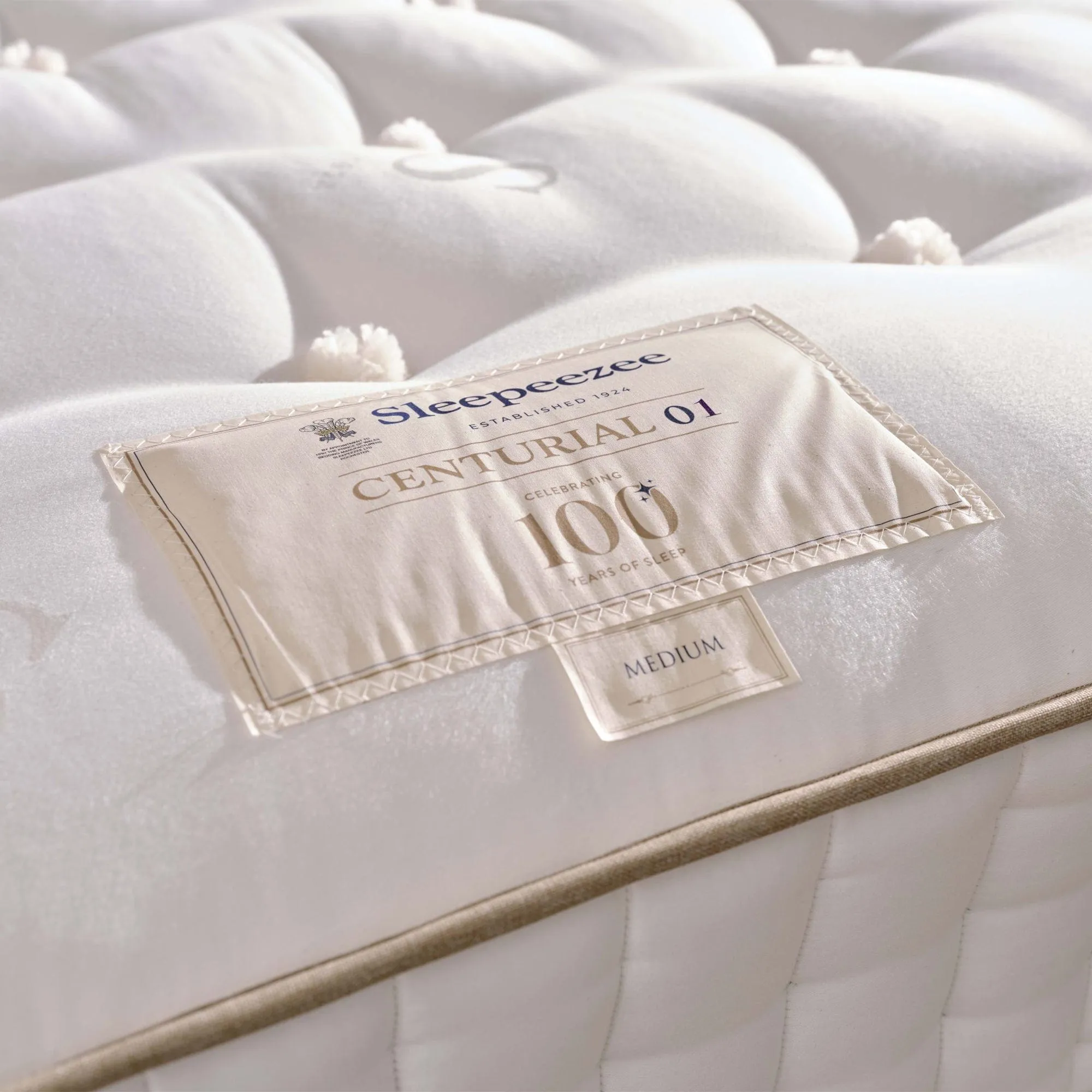 Sleepeezee Centurial 01 - Mattress & Base Set