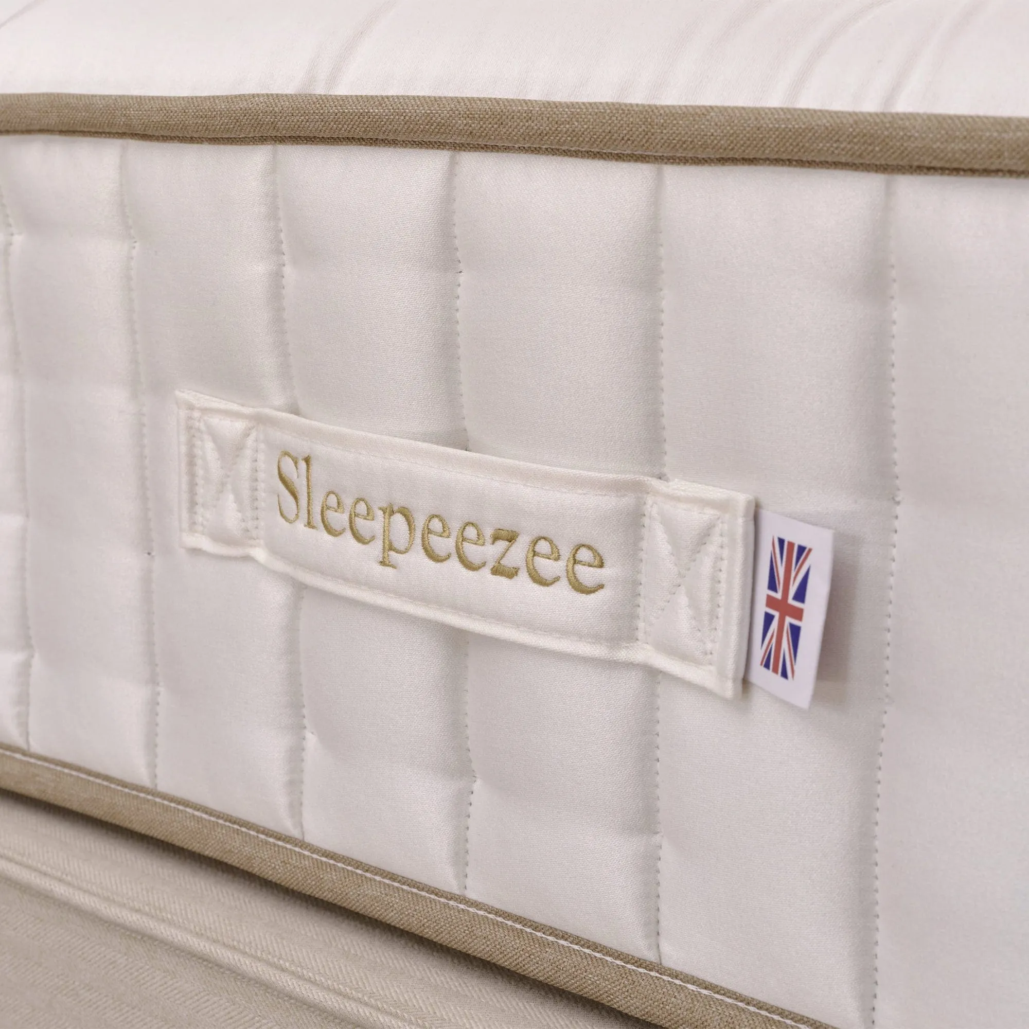 Sleepeezee Centurial 01 - Mattress & Base Set