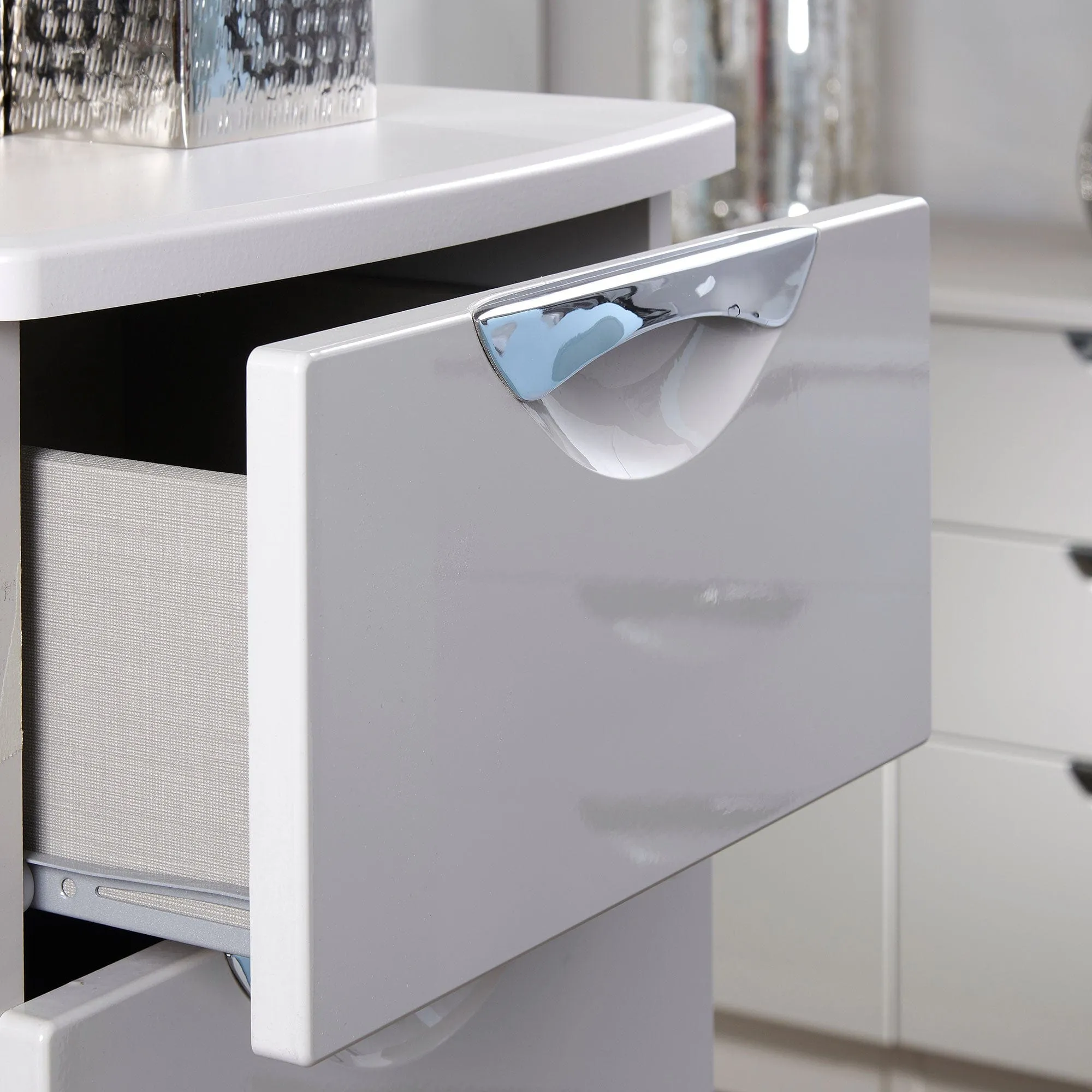 Stanford - Wardrobe In High Gloss