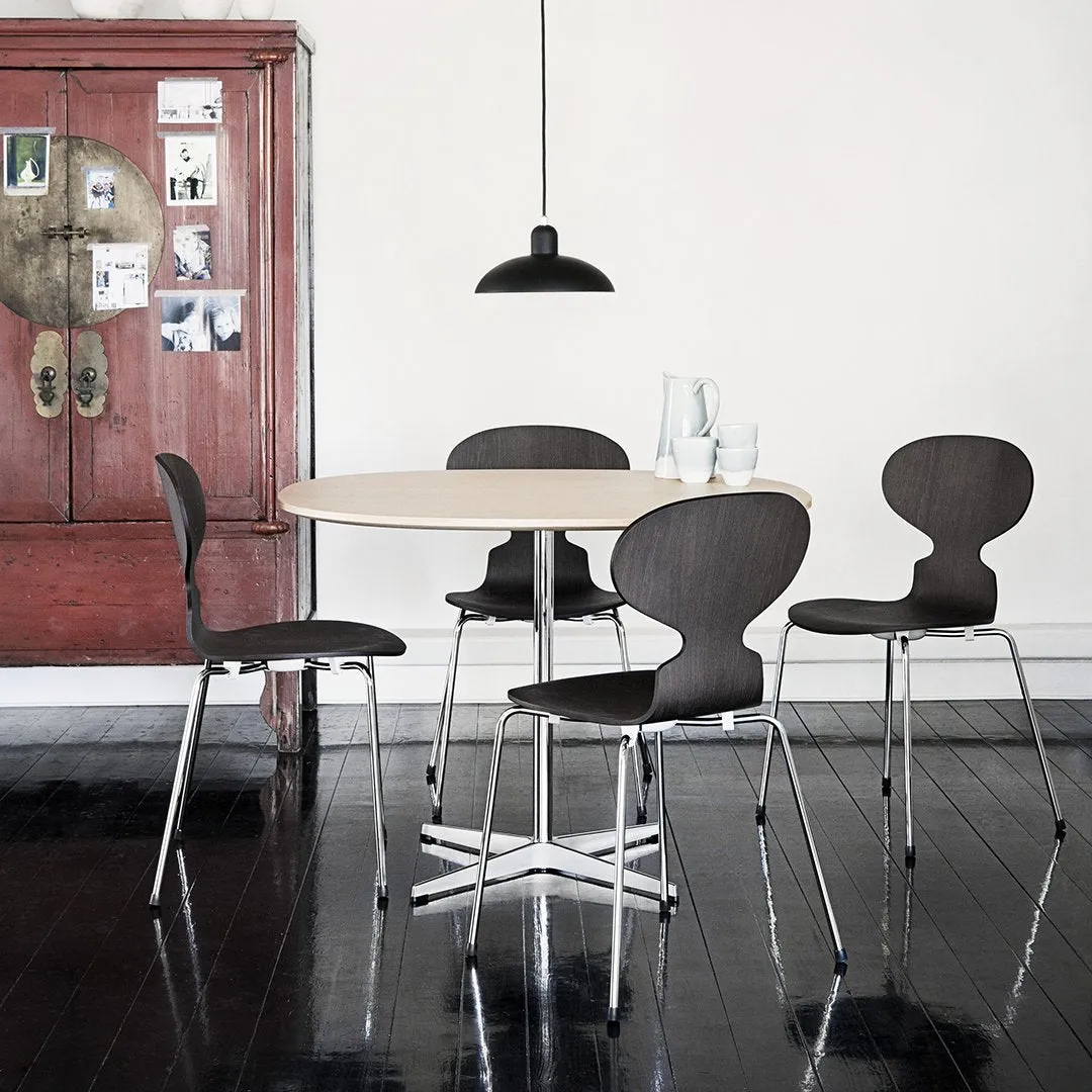 Super-Circular Pedestal Table