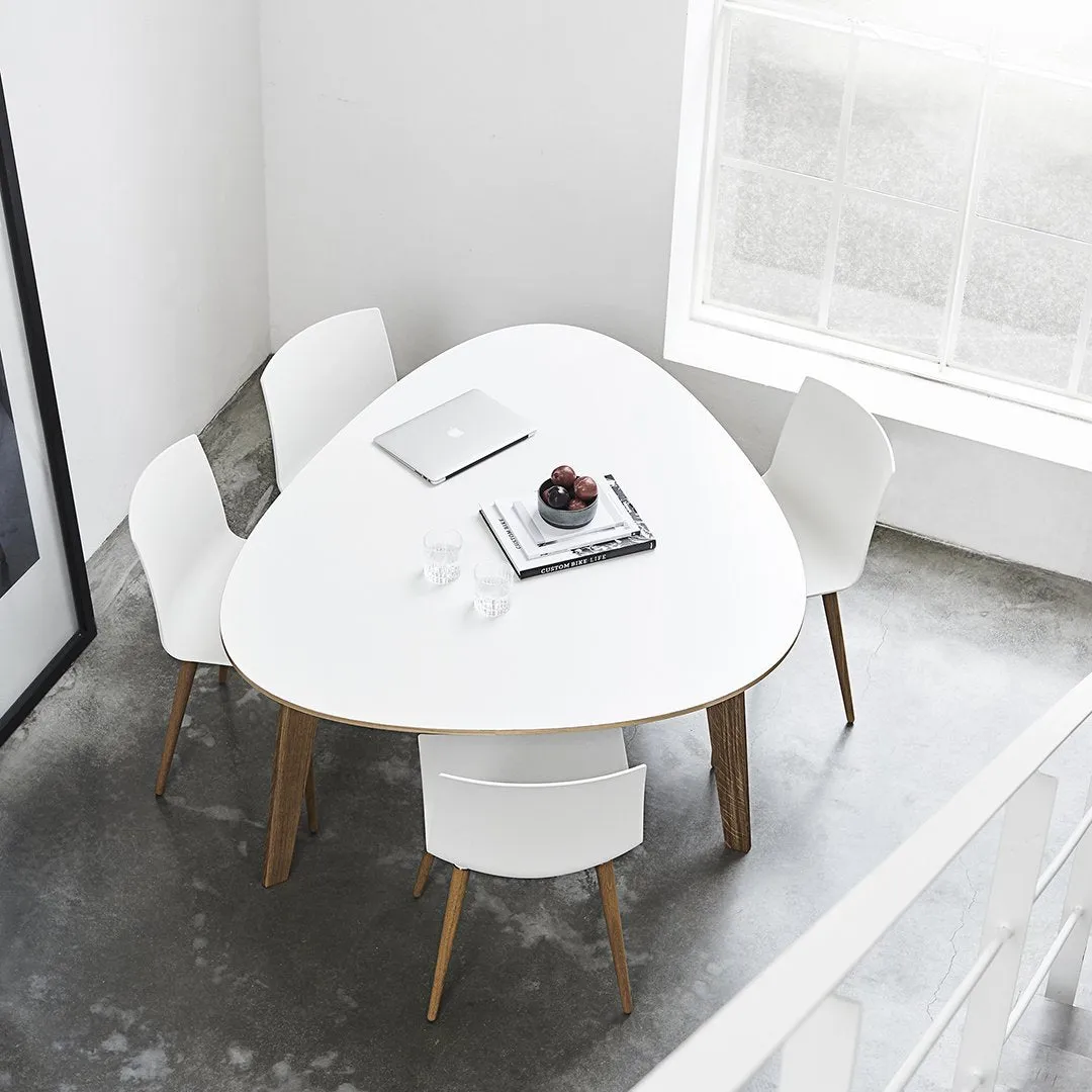 T8 Table