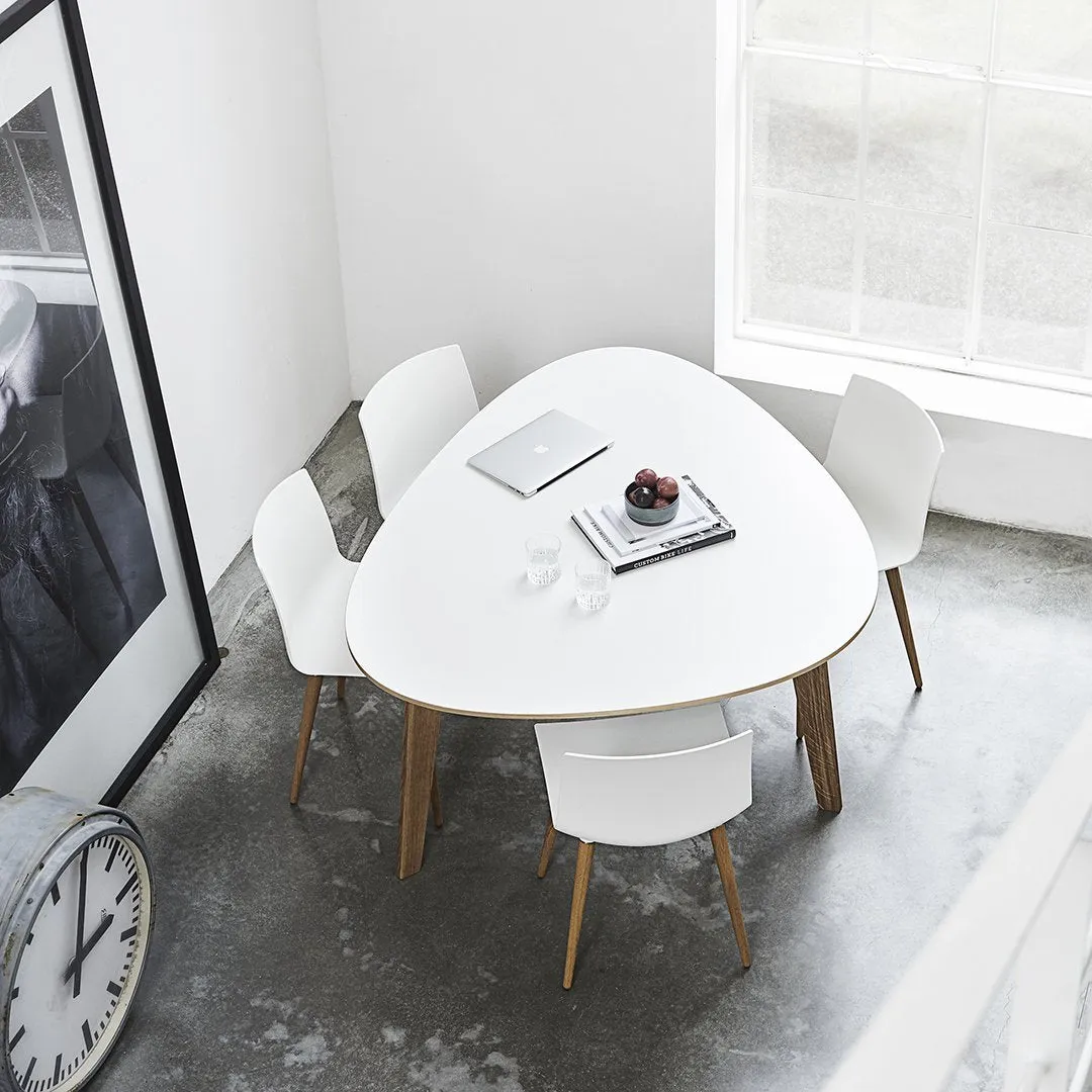 T8 Table