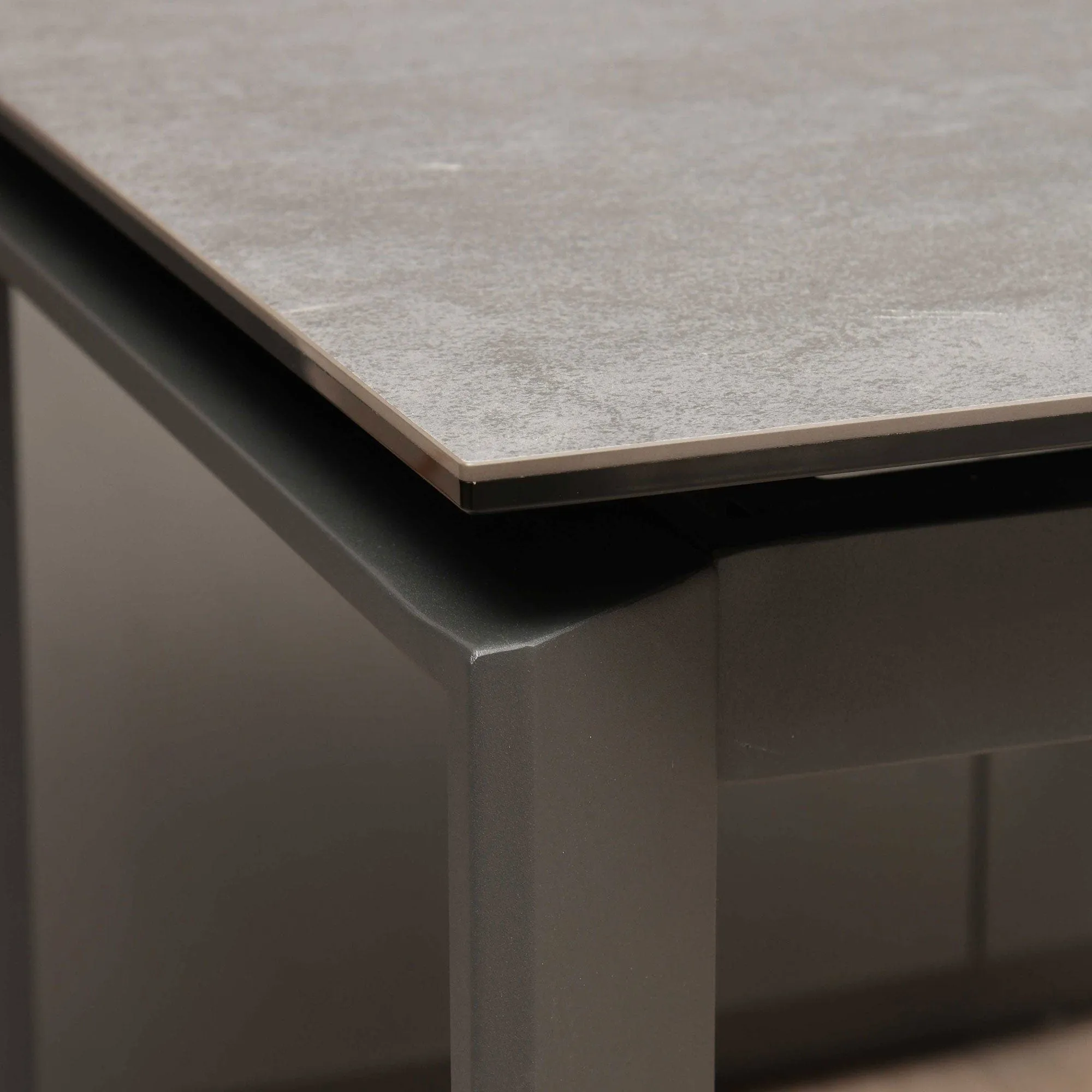 Tarranto - 120cm Extending Dining Table In Ceramic